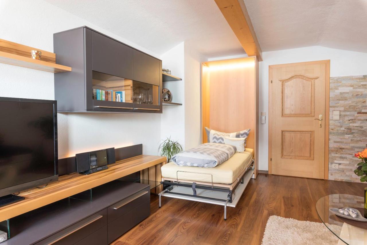 Apartment Hildegard ノイシュティフト・イム・シュトゥーバイタール エクステリア 写真